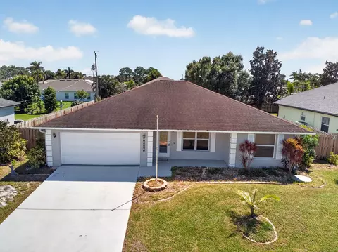 1874 SW Capehart Ave, Port Saint Lucie, FL 34953