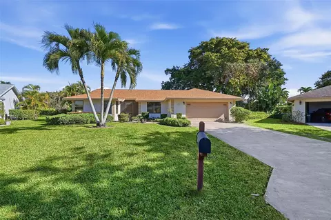 2805 NW 15th St, Delray Beach, FL 33445