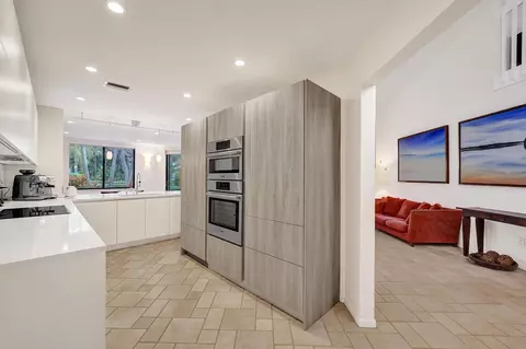 372 NW 97th Ave #372, Plantation, FL 33324
