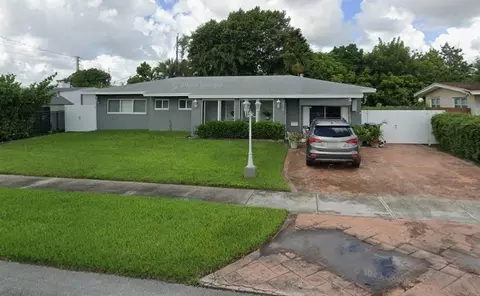 19510 NW 1st Ct, Miami, FL 33169