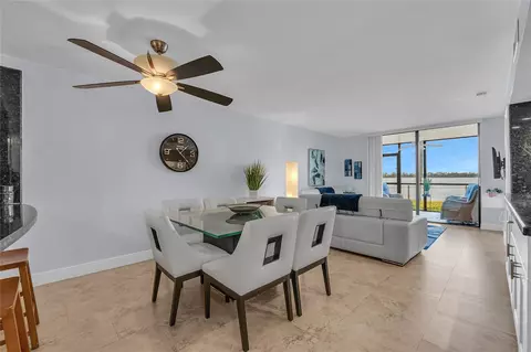 112 Lake Emerald Dr #104, Oakland Park, FL 33309
