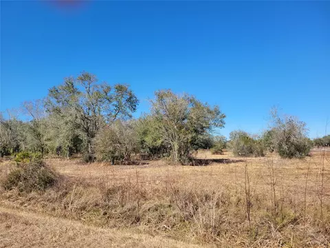 21335 270th St, Okeechobee, FL 34972