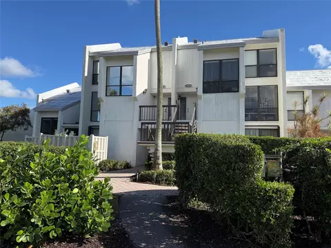 2303 Bridgewood Dr #2303, Boca Raton, FL 33434