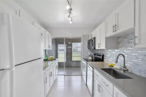 7500 NW 5th Ct #104, Margate, FL 33063