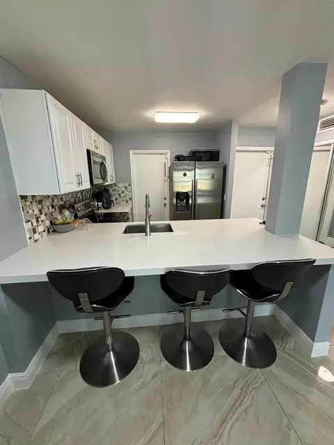 440 SE 2nd Ave #21, Deerfield Beach, FL 33441