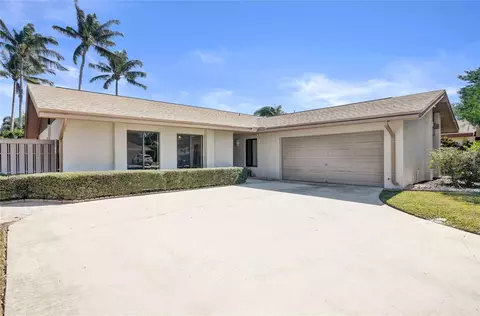 3088 NW 26th, Boca Raton, FL 33434