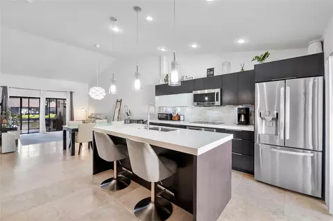 3260 Carambola Cir #2550, Coconut Creek, FL 33066