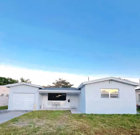 2701 Arcadia Dr, Miramar, FL 33023