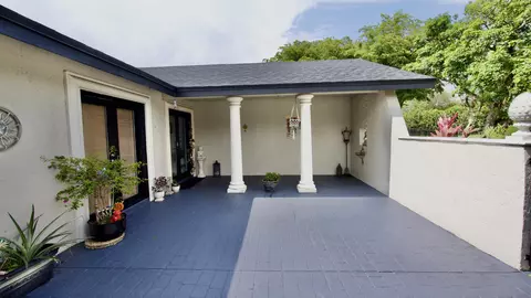 5191 SW 109th Ave, Davie, FL 33328