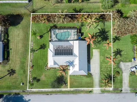 915 32nd Ave, Vero Beach, FL 32960