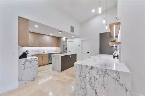 10630 Boca Woods Ln, Boca Raton, FL 33428