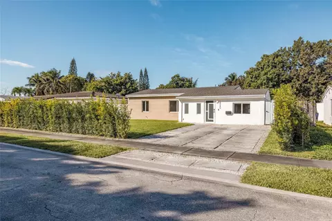 18340 NE 20th Ct, North Miami Beach, FL 33179