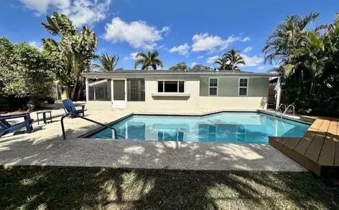 6128 Eden Rd, West Palm Beach, FL 33417