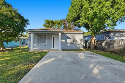 10131 W Indigo St, Miami, FL 33157