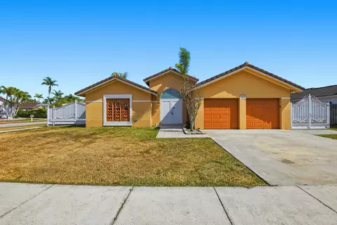 17023 SW 149th Pl, Miami, FL 33187