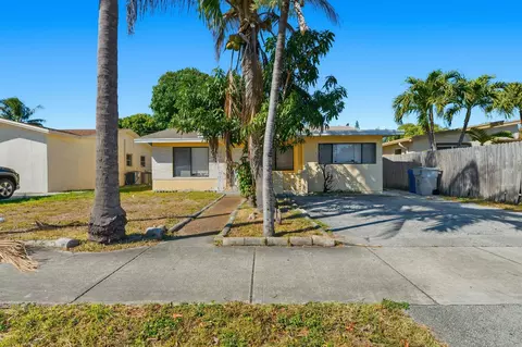 3761 NE 15th Ave, Pompano Beach, FL 33064