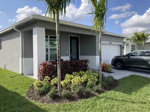 11252 SW Lyra Dr, Port Saint Lucie, FL 34987