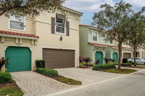 3330 NW 124th Way #3330, Sunrise, FL 33323