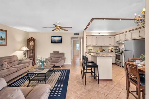 238 Ventnor Q #238, Deerfield Beach, FL 33442