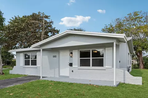 6901 NW 28th St, Sunrise, FL 33313