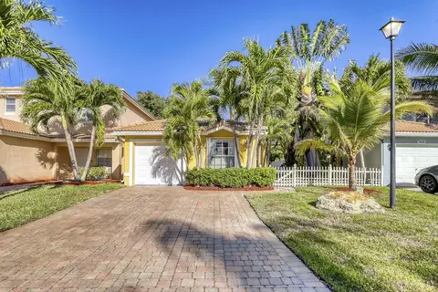 3339 Blue Fin Dr, West Palm Beach, FL 33411