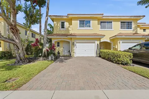 1174 Imperial Lake Rd, West Palm Beach, FL 33413