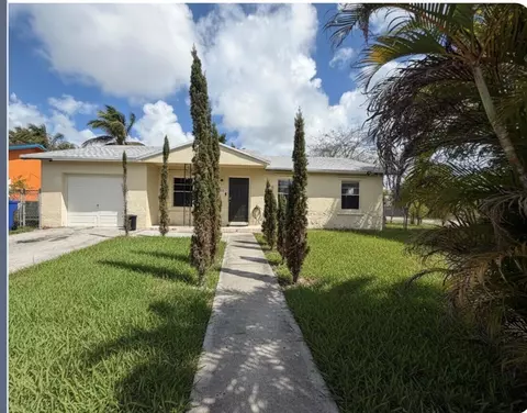 311 SW 79th Ter, North Lauderdale, FL 33068