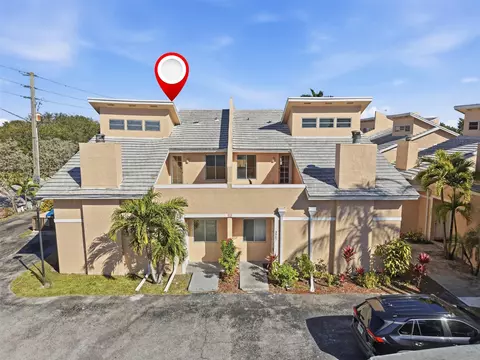 3951 Coral Springs Dr #21, Coral Springs, FL 33065