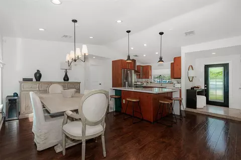 Dining - Undisclosed, Miami, FL 33183 photo 1 of 2