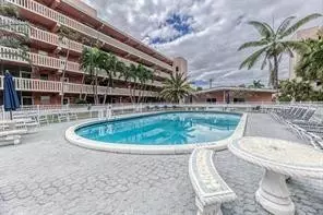 200 NE 12th Ave #6A, Hallandale Beach, FL 33009