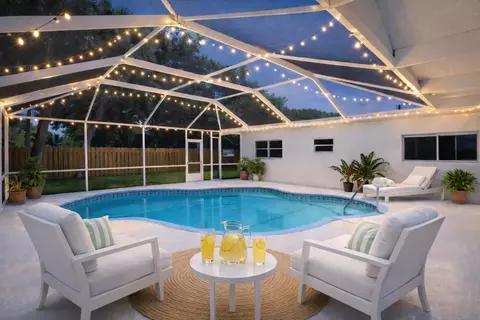 1715 York Ct, Fort Pierce, FL 34982