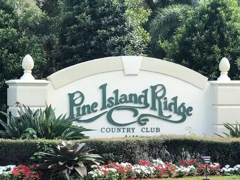 9400 Live Oak Pl #406, Davie, FL 33324