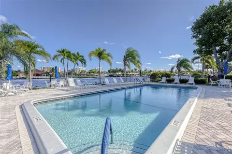 6253 Bay Club Dr #1, Fort Lauderdale, FL 33308