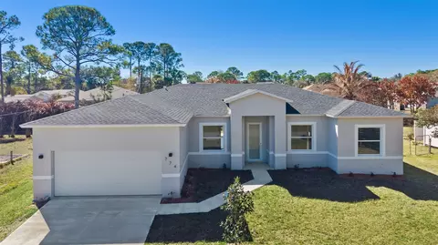 774 Cleaves St, Palm Bay, FL 32909