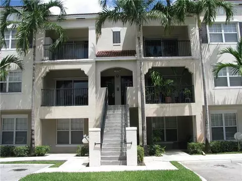 5800 W Sample Rd #305, Coral Springs, FL 33067