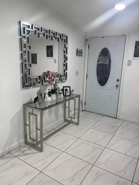 Undisclosed, Miramar, FL 33025