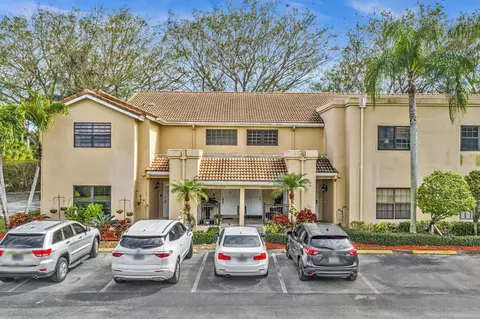 6666 Montego Bay Blvd #B, Boca Raton, FL 33433