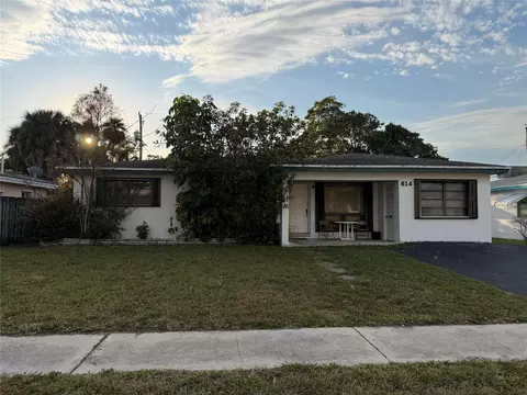 614 N 32nd, Hollywood, FL 33021