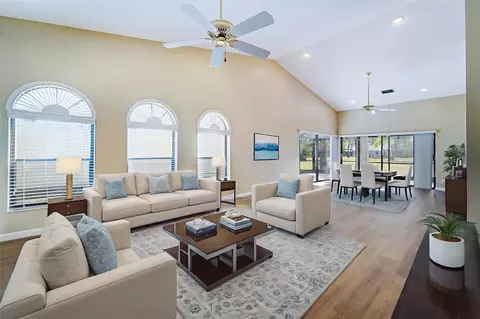 7004 Golf Pointe Cir, Tamarac, FL 33321