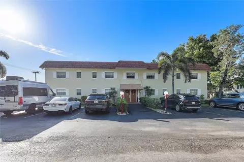 5621 SW 2nd Ct #201, Margate, FL 33068