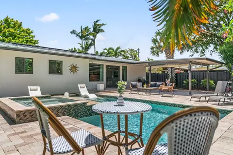 1908 NE 27th St, Wilton Manors, FL 33306