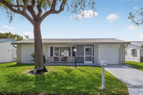 8950 NW 13th St, Plantation, FL 33322