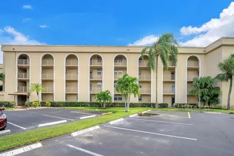 3231 Holiday Springs Blvd #105, Margate, FL 33063