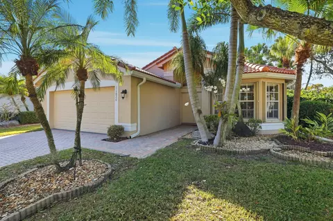 11820 Castellon Ct, Boynton Beach, FL 33437