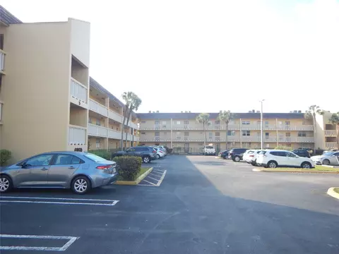 6050 NW 64th Ave #308, Fort Lauderdale, FL 33319
