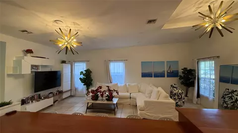 1120 NE 2nd Ave, Fort Lauderdale, FL 33304