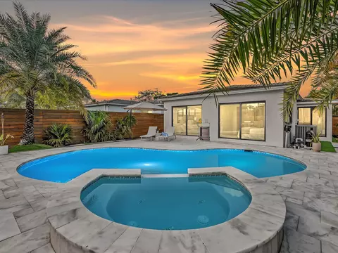1446 Polk St, Hollywood, FL 33020