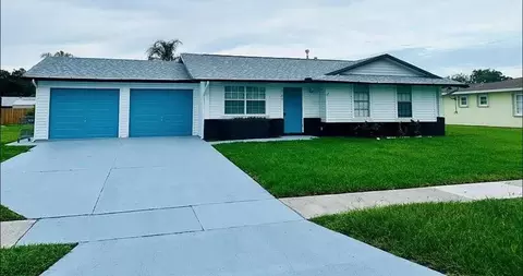 767 SW Ravenswood Ln, Port Saint Lucie, FL 34983