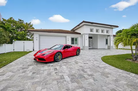 711 NE 6th St, Boca Raton, FL 33432