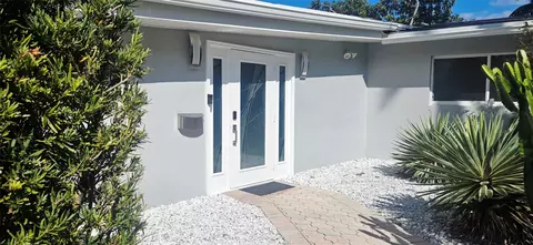 3044 NE 15th Ter, Oakland Park, FL 33334
